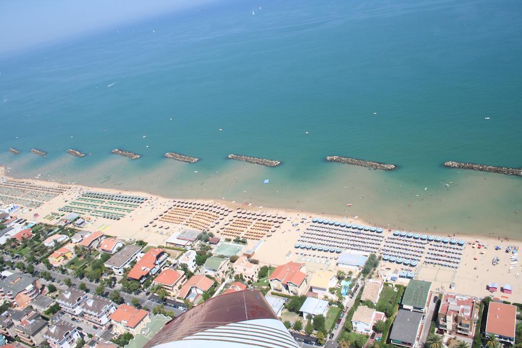 Holiday Dreams Apartamento Francavilla Al Mare Exterior foto