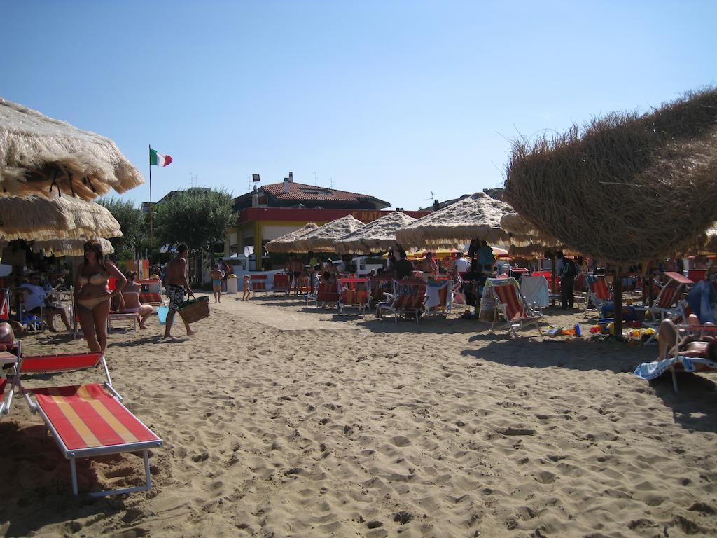 Holiday Dreams Apartamento Francavilla Al Mare Exterior foto